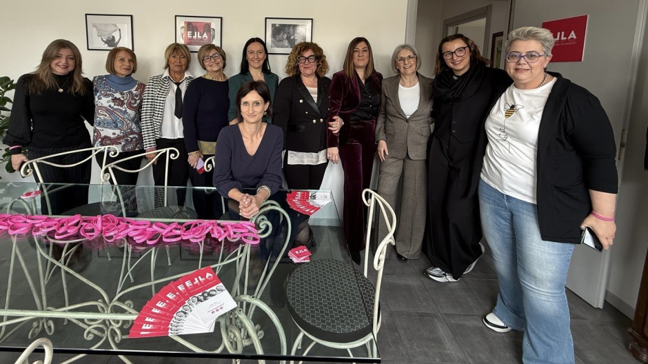 Novara, inaugurato ufficialmente lo sportello ELLAascolta